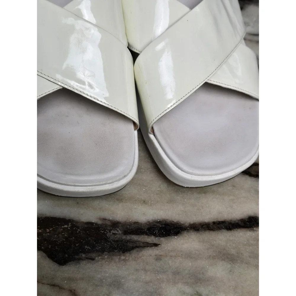UGG Emily white leather criss cross‎ platform slide sandals 10 Beach Minimalist